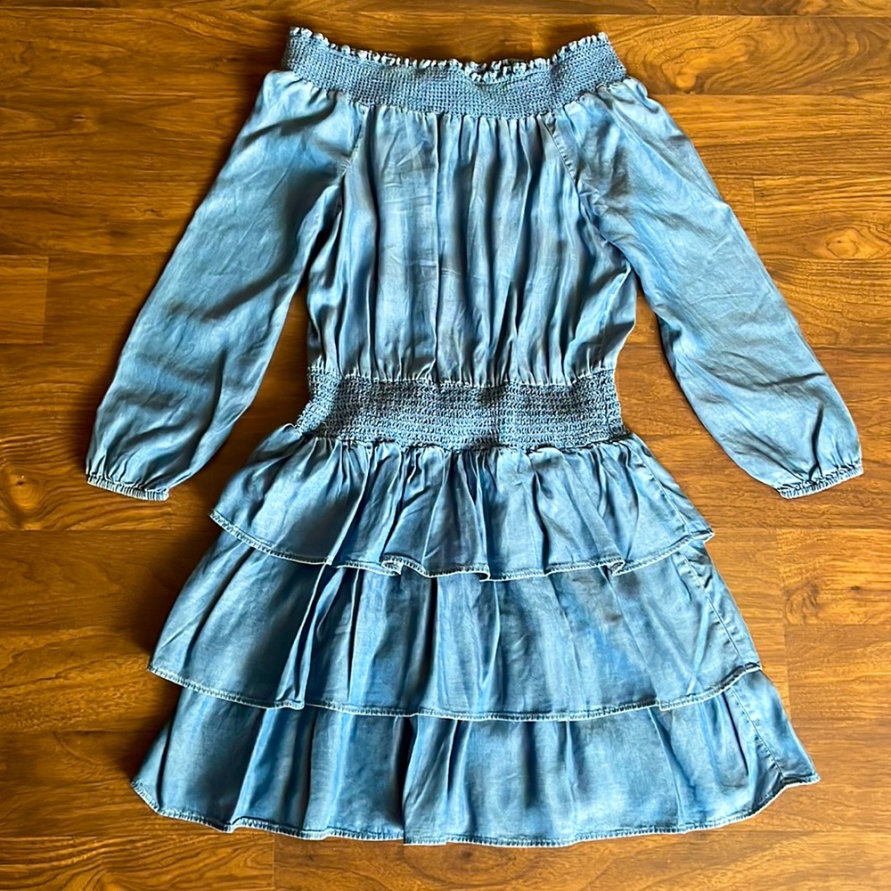 Women’s MICHAEL KORS off-the-shoulder dress size S